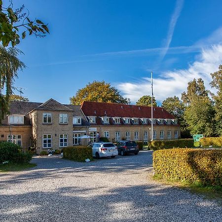 Fredensborg Vandrerhjem, I Kongens Baghave Buitenkant foto