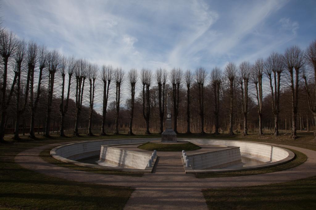 Fredensborg Vandrerhjem, I Kongens Baghave Buitenkant foto