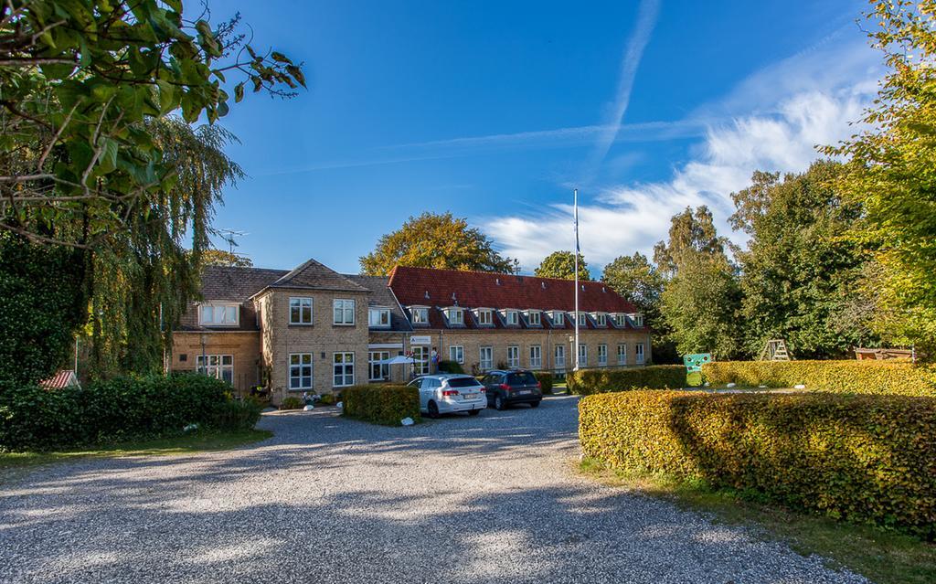 Fredensborg Vandrerhjem, I Kongens Baghave Buitenkant foto