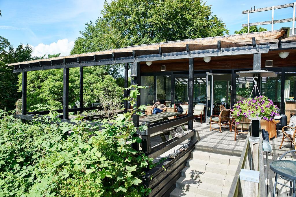 Fredensborg Vandrerhjem, I Kongens Baghave Buitenkant foto